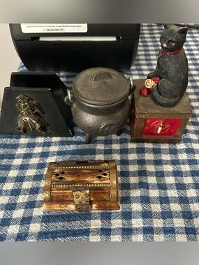 Decorative items